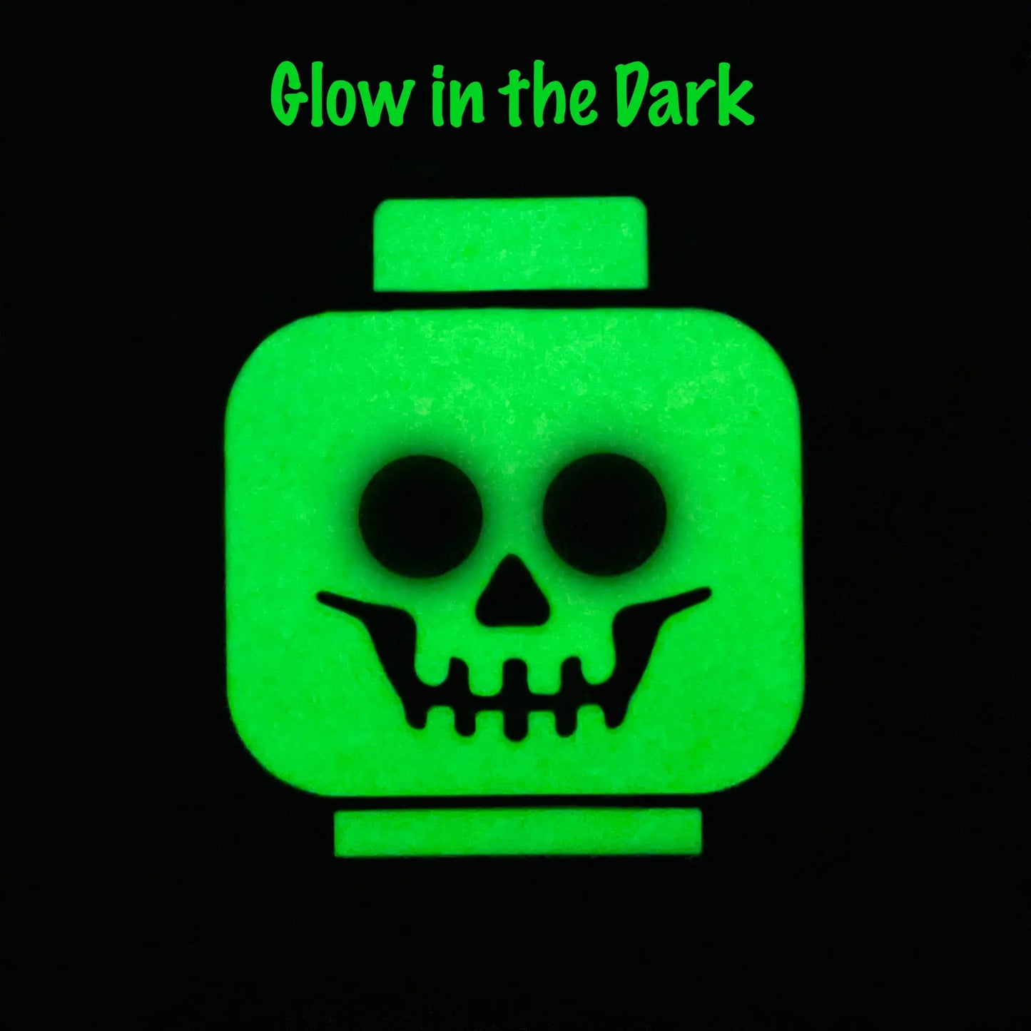 LEGO Minifigures Bag Tag - Skeleton Head Glow in the Dark (53648) IQ Hong Kong, Ltd.