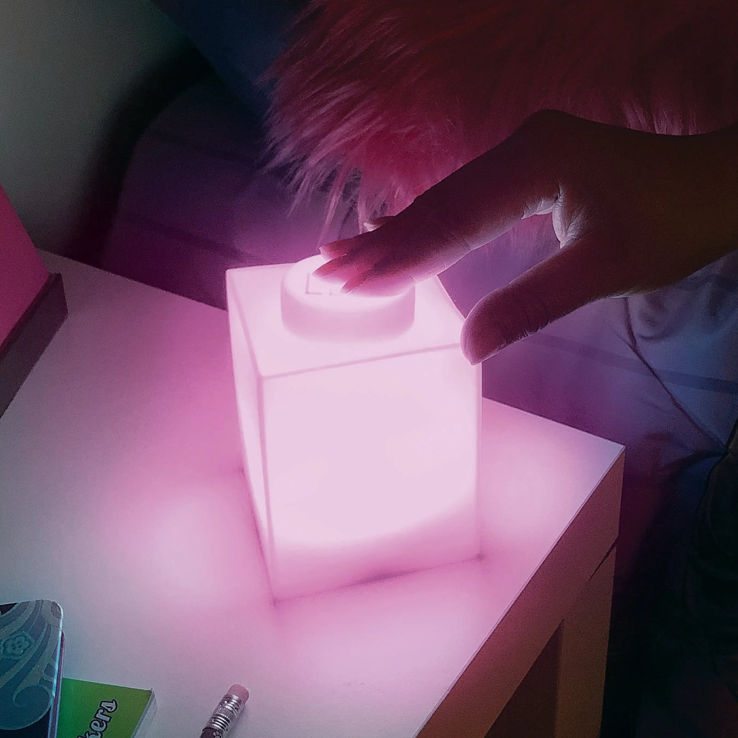 LEGO Classic 1x1 Silicone Brick Night Light - Pink IQ Hong Kong, Ltd.