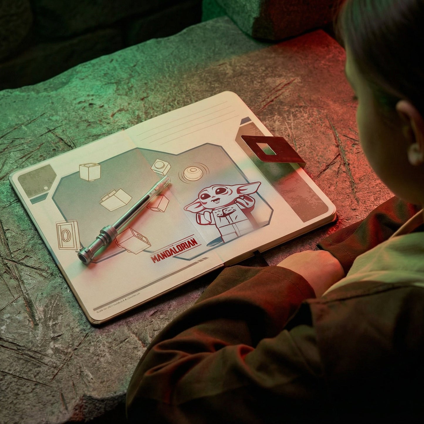 LEGO® Star Wars™ THE MANDALORIAN™ Ahsoka Tano™ Dotted Notebook & Lightsaber™ Gel Pen (53717) 