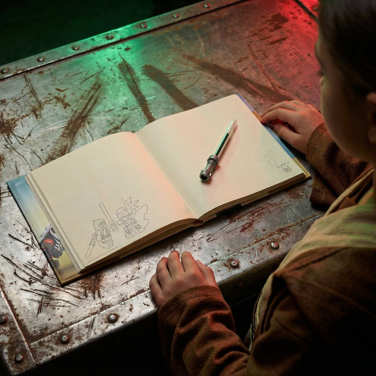 LEGO® Star Wars™ THE MANDALORIAN™ Ahsoka Tano™ Combination Journal & Lightsaber™ Gel Pen Set (53746) 