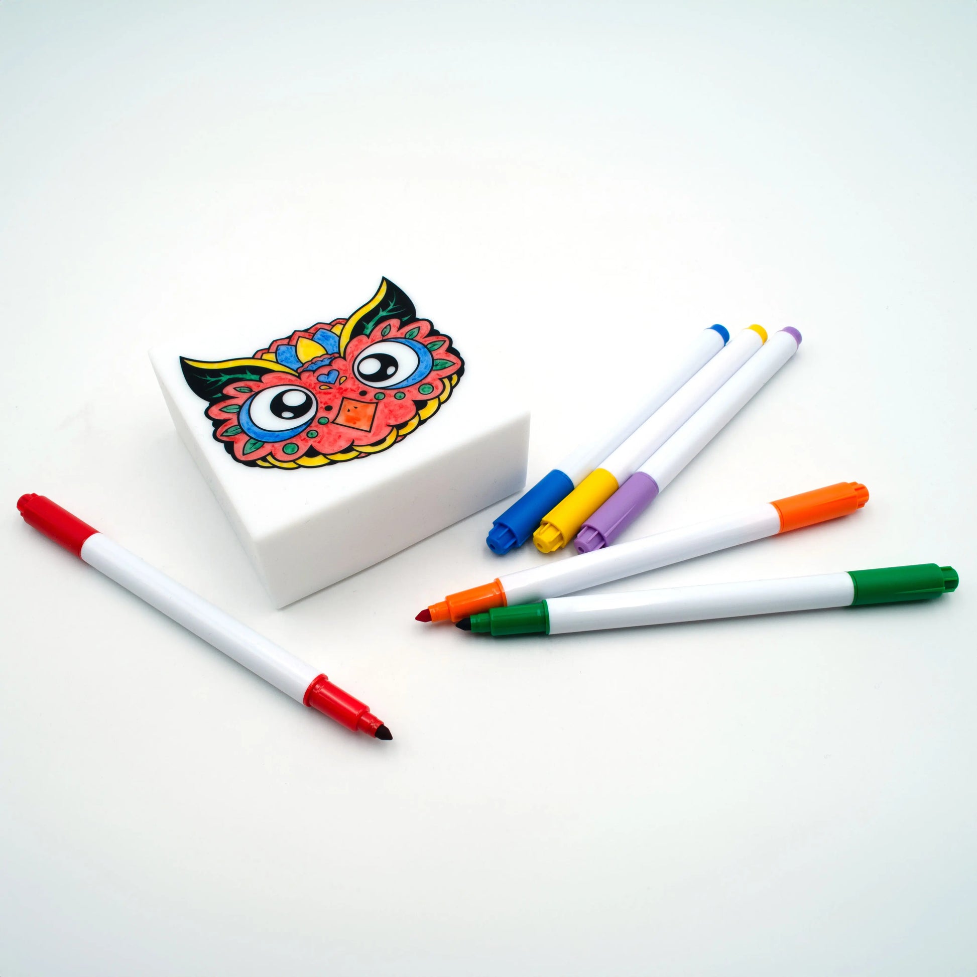 Zoolight DIY Create Your Own Coloring Night Light Craft Kit - Owl (ZNOW) IQ Hong Kong, Ltd.
