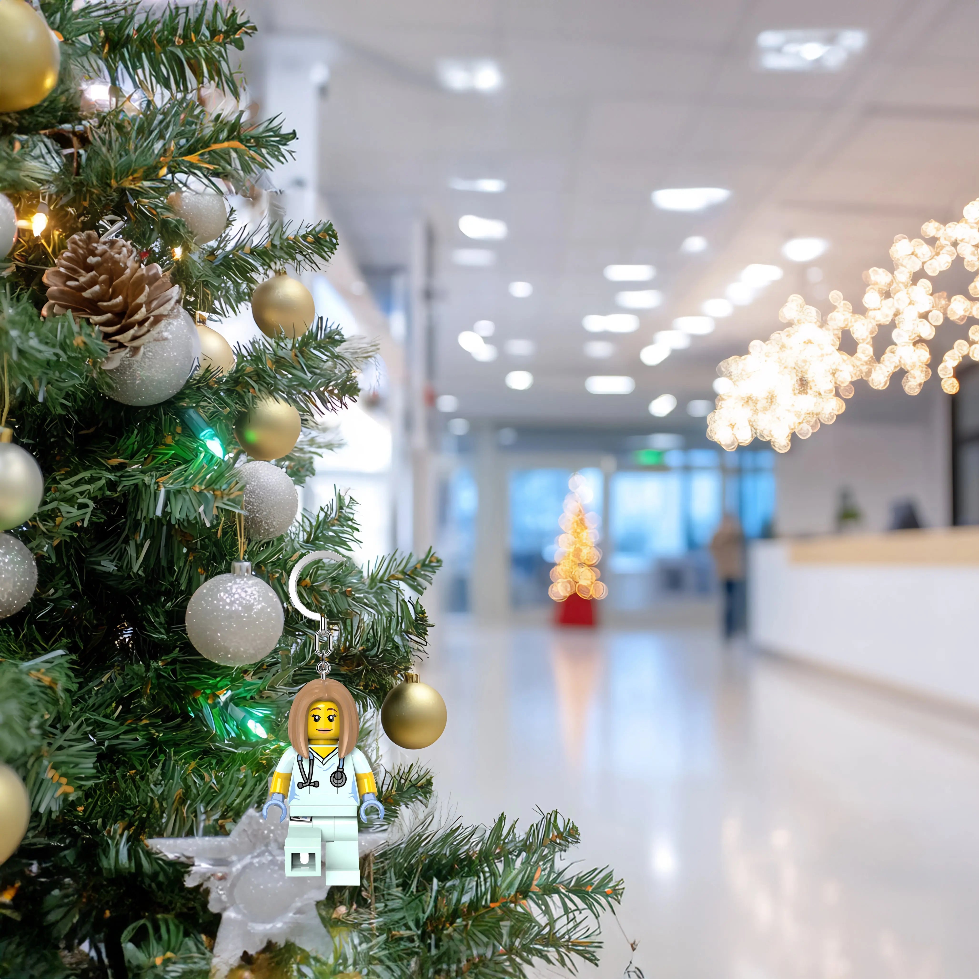 LEGO City Keychain Light - Veterinarian (KE156H) | Santoki Official