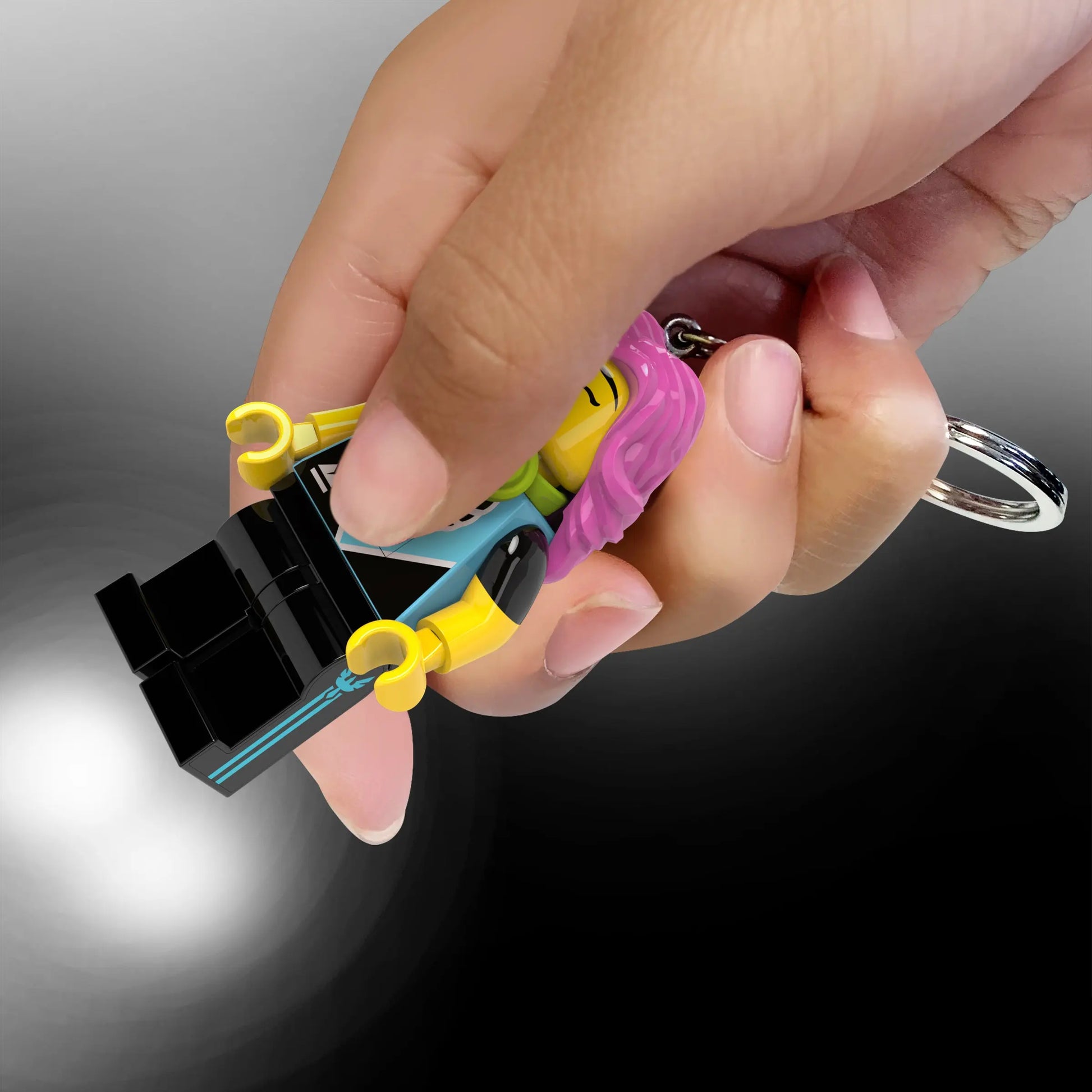 LEGO Minifigures Keychain Light - E-Sports Girl (KE229H) IQ Hong Kong, Ltd.