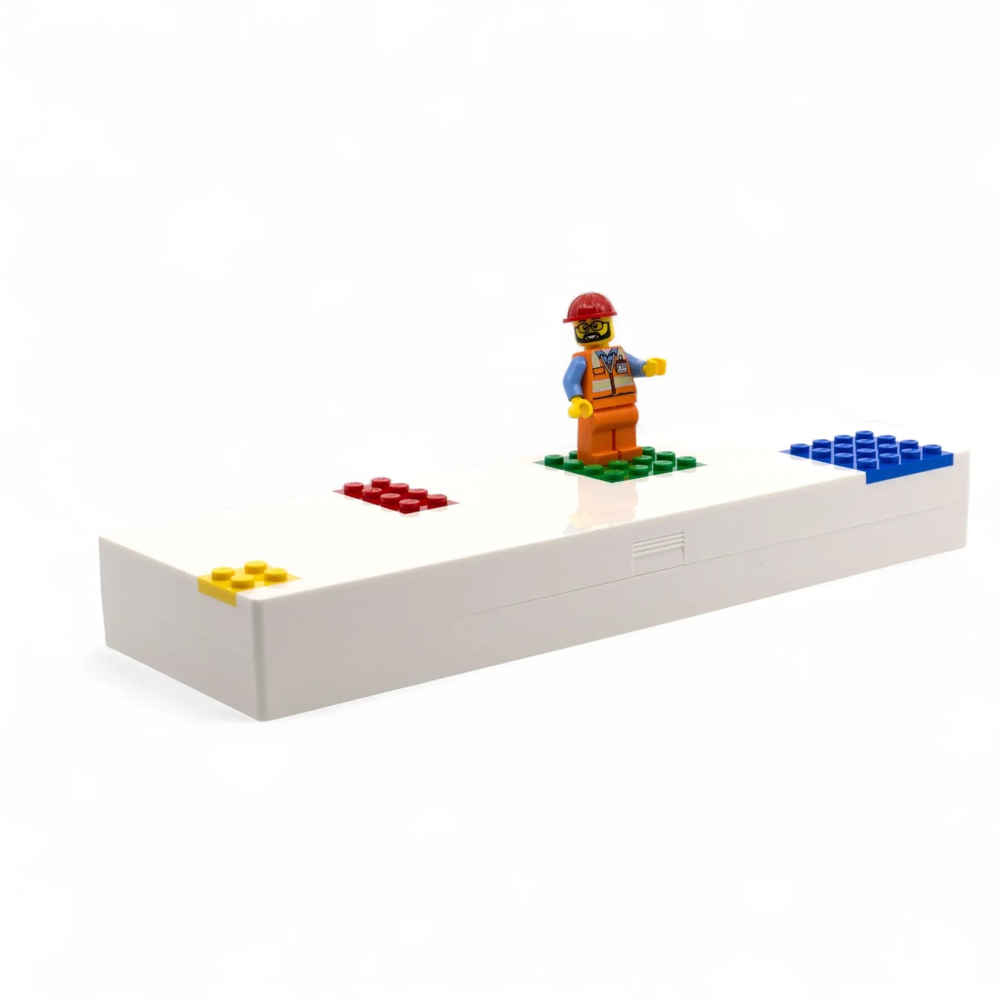 LEGO® Pencil Box with Construction Worker Minifigure (53707) IQ Hong Kong, Ltd.
