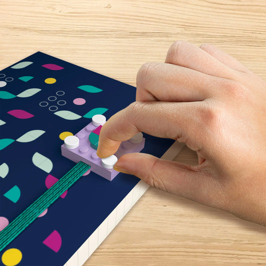LEGO DOTS Notebook with Sliding Charm (52796) IQ Hong Kong, Ltd.