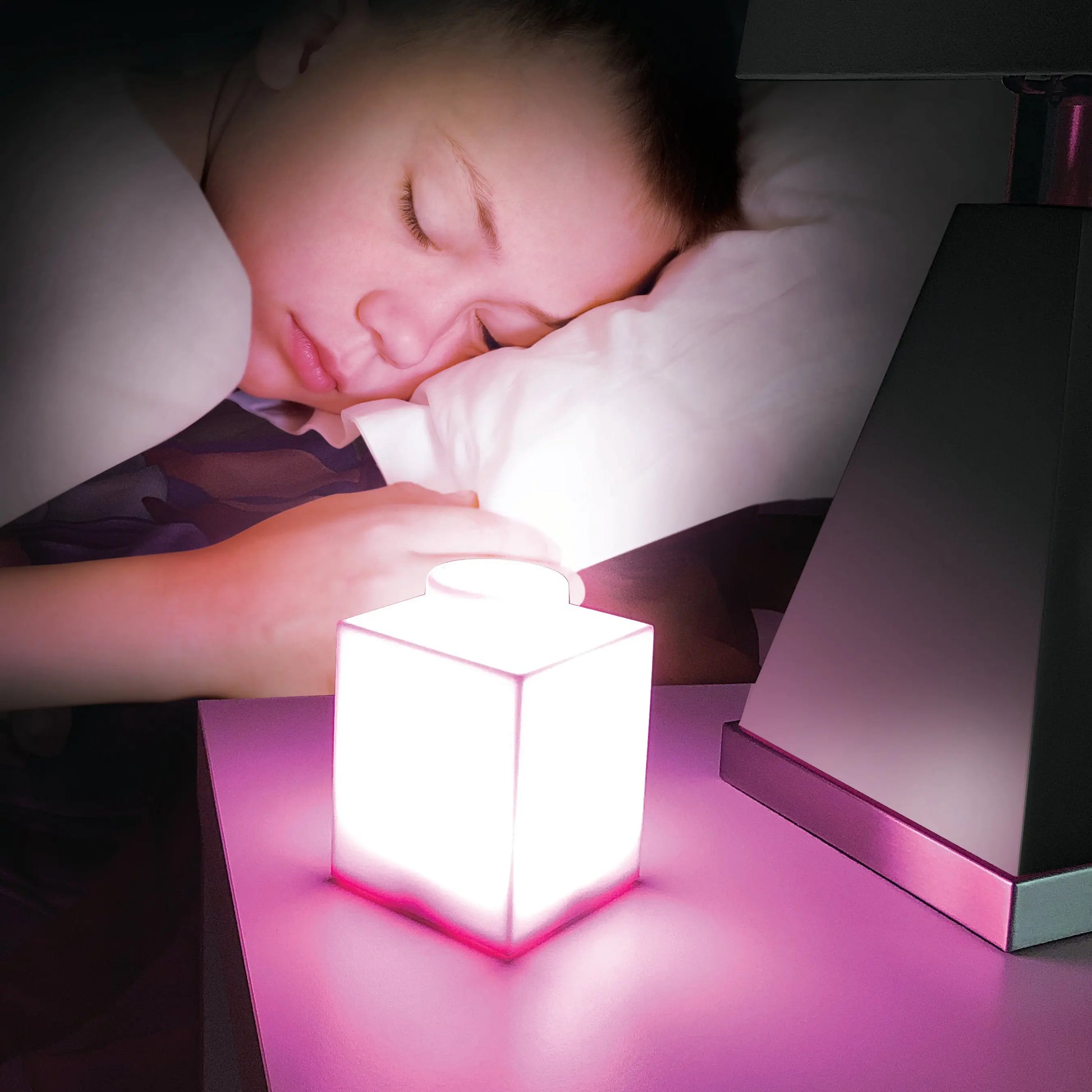 LEGO Classic 1x1 Silicone Brick Night Light - Pink IQ Hong Kong, Ltd.